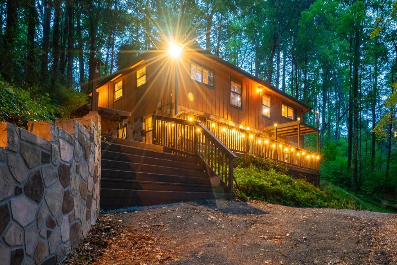 The Eagle'S Nest Mountain Cabin Gatlinburg Exterior photo